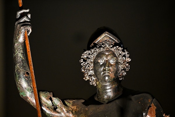 Yaklaşık 2 bin yıllık Mars Heykeli, Zeugma Mozaik Müzesi'nin en önemli eserleri arasında.