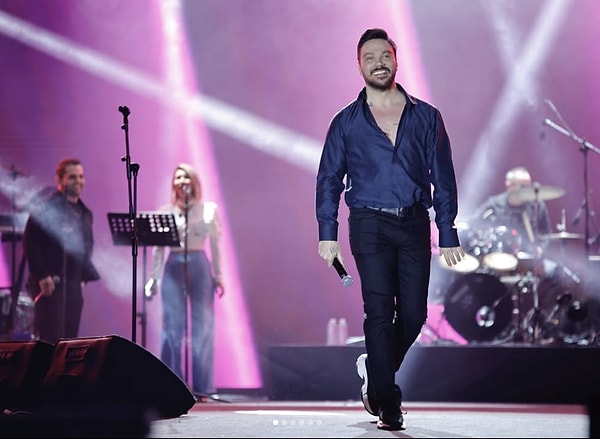 Türk pop müziğinin en üretken isimlerinden biri olan Sinan Akçıl, yıllar içinde yazdığı şarkıları değerlendirdi.