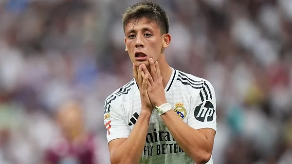 "Küçük anlarda iyi bir futbolcu ama önemli anlarda asla"