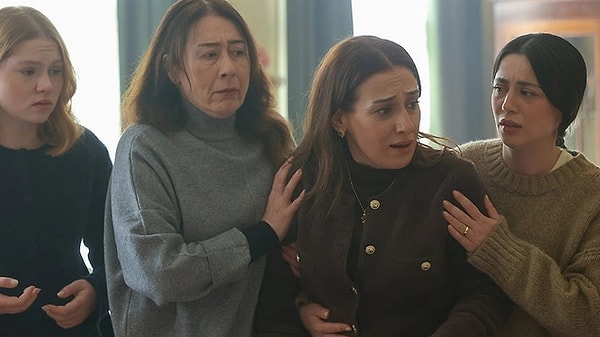 Show TV ekranlarında yayınlanan Veliaht dizisinin reytingleri bir süredir düşüktü.