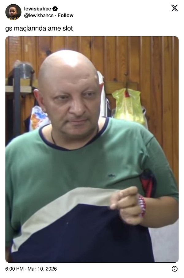 Liverpool’un teknik direktörü Arne Slot’a gönderme 👇