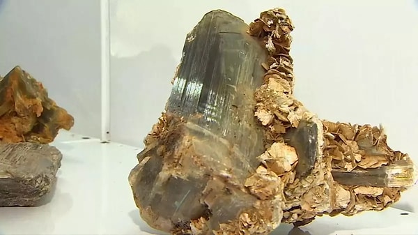 Muğla’nın Milas ilçesi, dünyanın en kıymetli madenlerinden birine ev sahipliği yaparak mücevher sektörünün merkezine yerleşti.