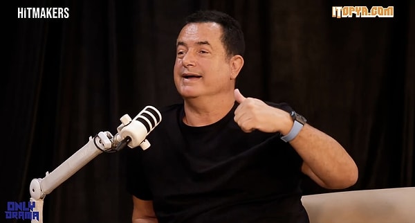 Reklam Acun Ilıcalı konuk olduğu YouTube programında 29 yıllık hayranıyla tesadüf eseri konuştu.