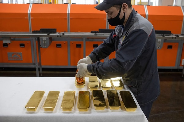 Küresel finans sistemi İsviçre'yi altın ticaretinde güvenilir bir merkez haline getirdi.