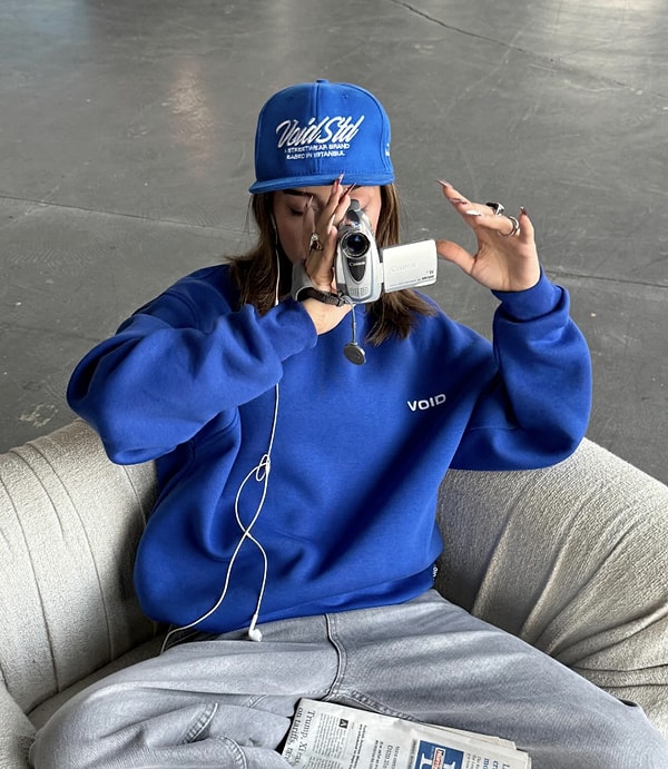 Tarzını seç, fiyatı dert etme: Void Sweatshirtlerde tek fiyat 555 TL!