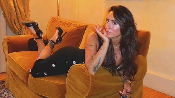 Hepsi grubuyla tanınan Yasemin Yürük zor bir süreçten geçtiğini aktardı.