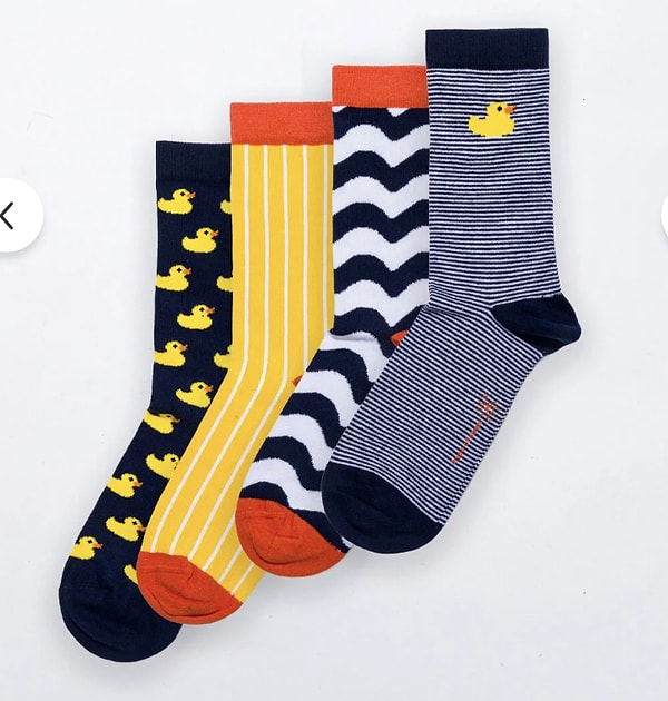 Adımlarınıza neşe katın: Hype of Steps Ducky Duck 4'lü Çorap Kutusu!