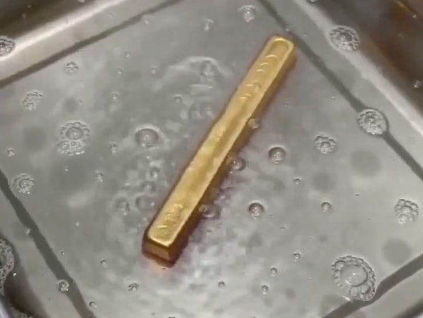 Peki 1 gram altın için kaç sim kart gerekiyor?