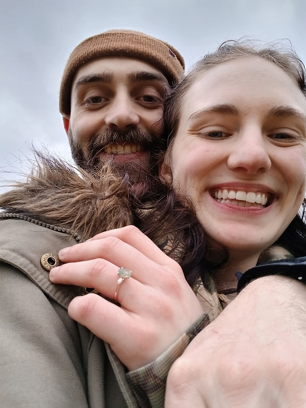 İki ay süren mesajlaşma ve telefon görüşmelerinin ardından Jake, Şubat 2026’da Dani’yi görmek için İskoçya’ya geldi.