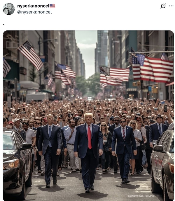 Hesapta son ayların dünyada en çok tepki çeken ismi Donald Trump'a övgü paylaşımları görüldü.