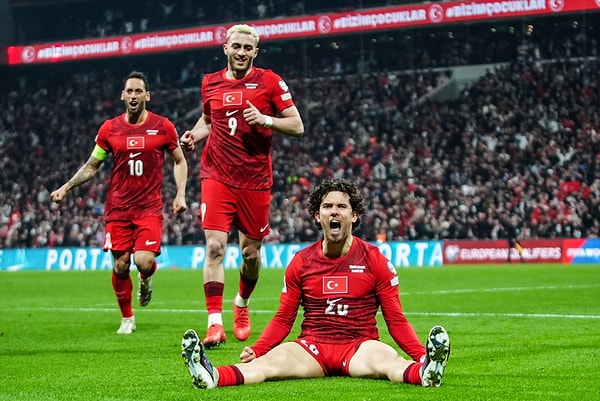 Hakan ve Orkun'la tehlikeli olmaya başladık.