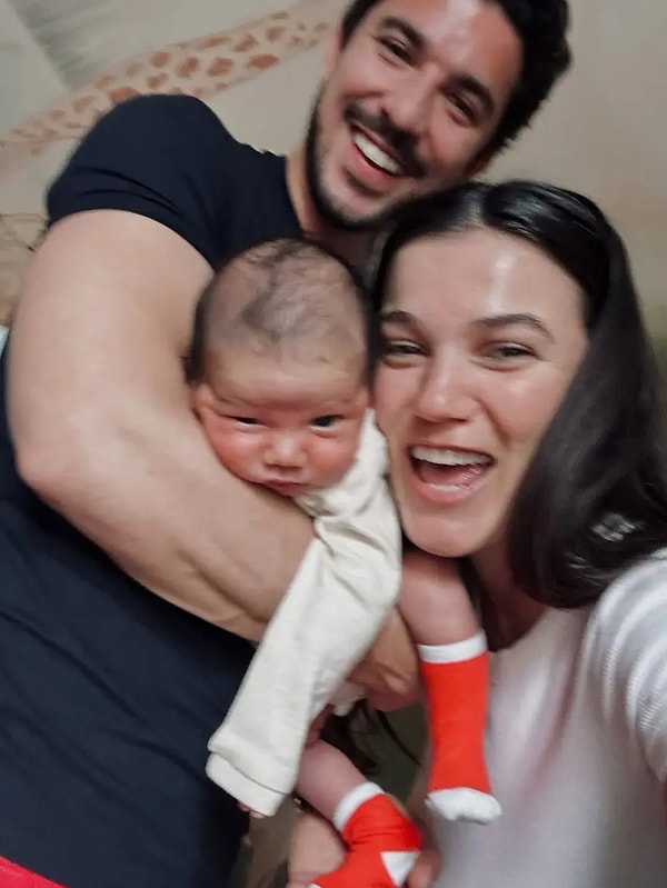 Pınar Deniz ve Kaan Yıldırım çiftinin bebeği Fikret Hakan geçtiğimiz yıl dünyaya gelmişti.