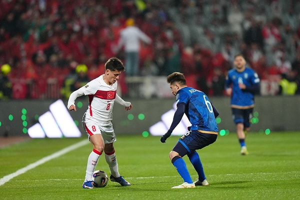 İkinci yarı başladı.