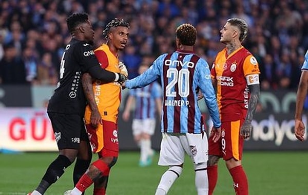 4. Günay Güvenç, Uğurcan Çakır'a destek açıkladı.