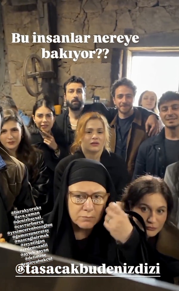 Taşacak Bu Deniz setinden yapılan kamera arkası paylaşımı sosyal medyada gündem oldu.