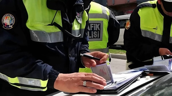 Toplamda 900 bin TL ceza verildi.