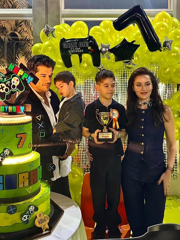 Bugün de hayırlısıyla koleksiyona bir yenisi eklendi!Partilerin sıklığından yola çıkarsak bize göre aşağı yukarı 14 yaşında olması gereken Karan bugün 7 yaşına bastı.