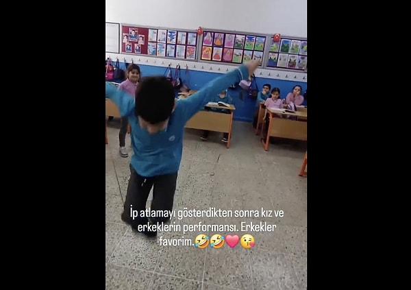 Küçük yaşlardan itibaren çocuklar, çevrelerinden aldıkları mesajlarla şekillenirler.