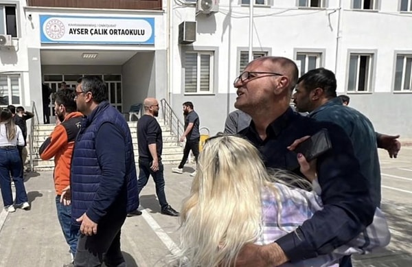 Türkiye’yi derin bir yasa boğan Kahramanmaraş ve Şanlıurfa’daki okul saldırıları, tüm ülkeyi sarsmış durumda.