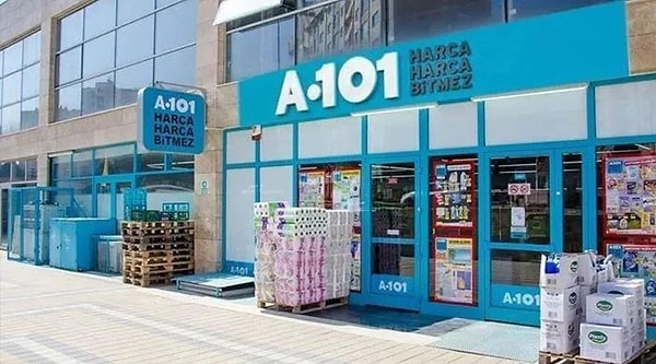 Sabancı Holding, A101'in CarrefourSA'yı almasıyla ilgili bir açıklama yayımladı.