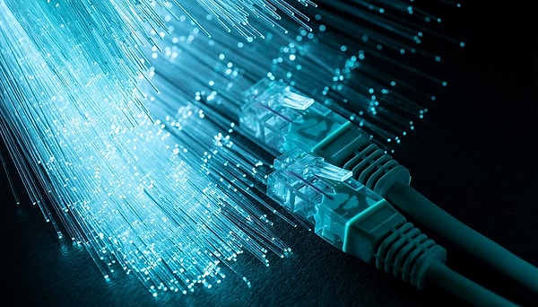 İnternetin tarihi aslında denizaltında başladı