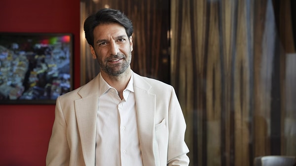 Eşref Rüya'nın Dinçer'i Taner Rumeli, dizilerin şiddeti özendirdiği yönündeki eleştirilere yanıt verdi.