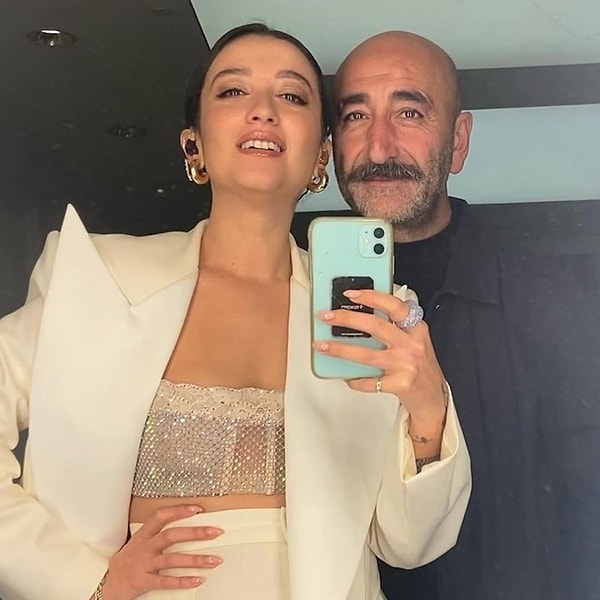 Melike Şahin, 2023 yılında iş insanı Sedat Arpalık ile evlenmişti.