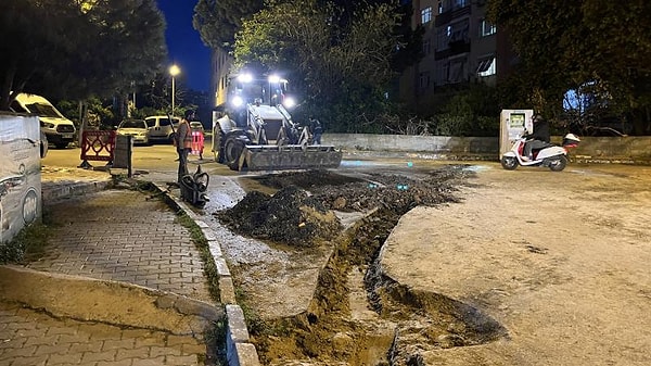 Uzman ekiplerin incelemesi sonucunda mühimmatın asırlık bir havan topu mermisi olduğu saptandı