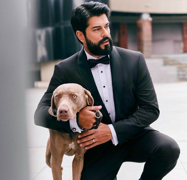 With his good looks, acting prowess, and charisma, Burak Özçivit has maintained his spot at the pinnacle for many years. He commands a vast fan base, not only in Turkey but also internationally.