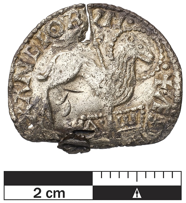Vikinglerin bu sikkeleri takıya çevirmesi uzmanları şaşırttı