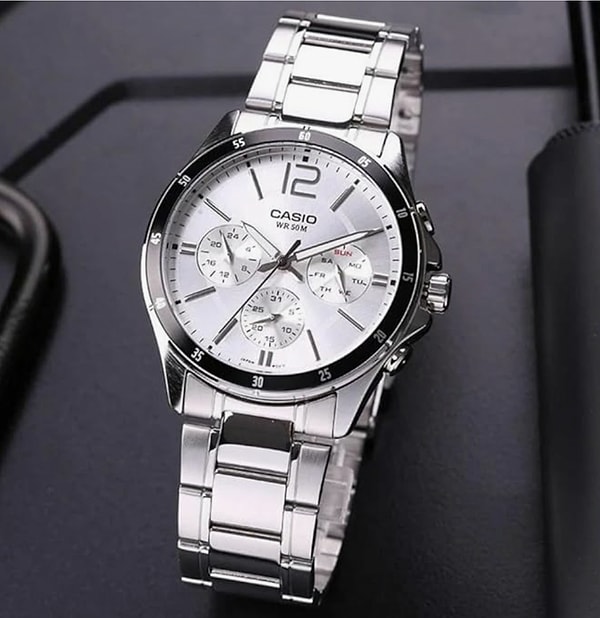 Klasik şıklıkta dip fiyat: Casio standart erkek kol saati son 60 günün en düşüğünde!
