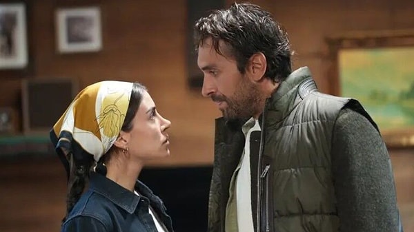 TRT 1 ekranlarında yayınlanan Taşacak Bu Deniz'de Adil sonunda büyük sırrı öğrendi.