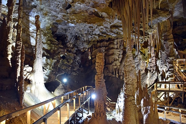 Karaca Cave: The Underground Crystal World of Gümüşhane
