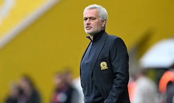 Perez'e göre soyunma odasındaki kaos Mourinho ile biter.