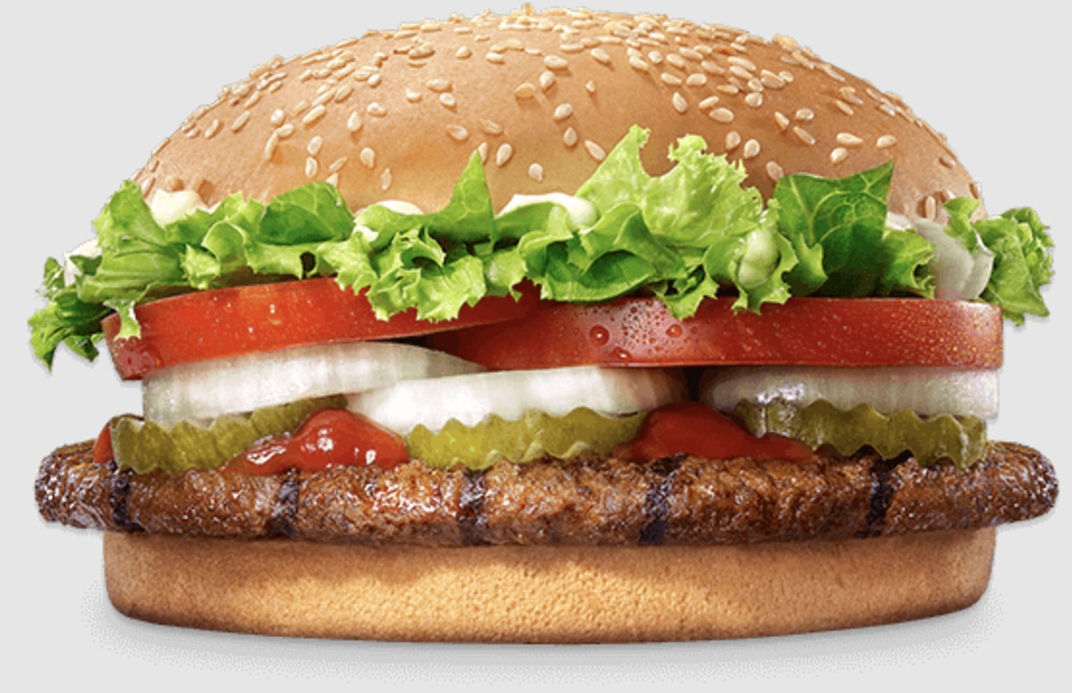 Bir Burger King® Whopper® Anatomisi: Alevde Izgara Lezzetinin Arkasındaki Şeffaf Süreç