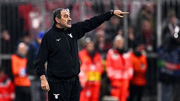 Sarri "ben gelmiyorum" diyerek isyan etti.