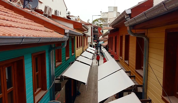 Türkiye'nin en dar çarşılarından birinde restorasyon çalışmaları yapıldı.