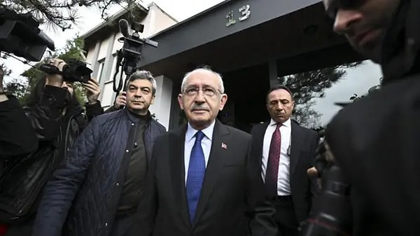 Özgür Özel'e karşı kongrede seçimi kaybeden Kılıçdaroğlu göreve geri dönüyor.