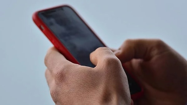 Mesai dışı gelen SMS'e mesai ücreti ödenecek.