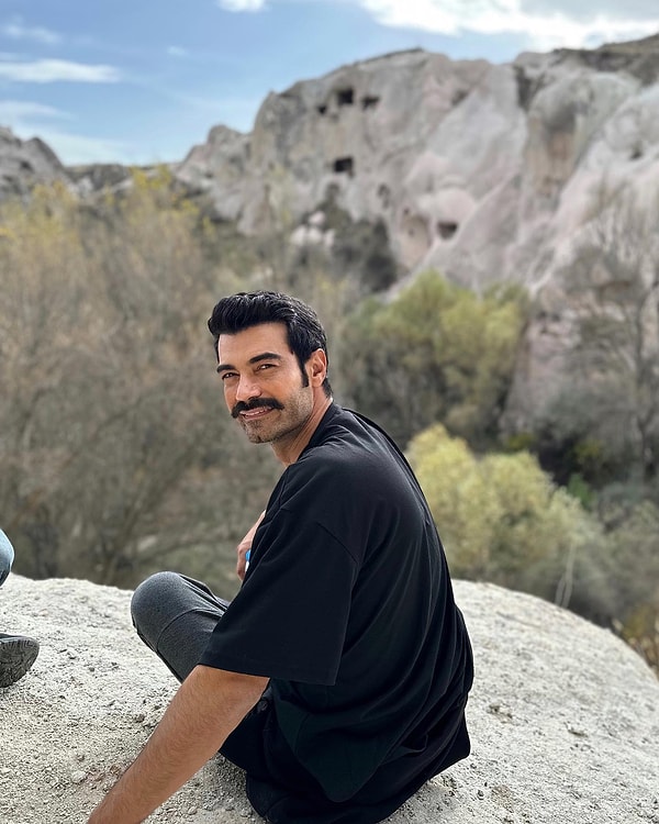 Murat Ünalmış, dizide bölgenin tanınan ailelerinden olan Kozaklı ailesinin büyük oğlu Mirza karakterine hayat verecek.