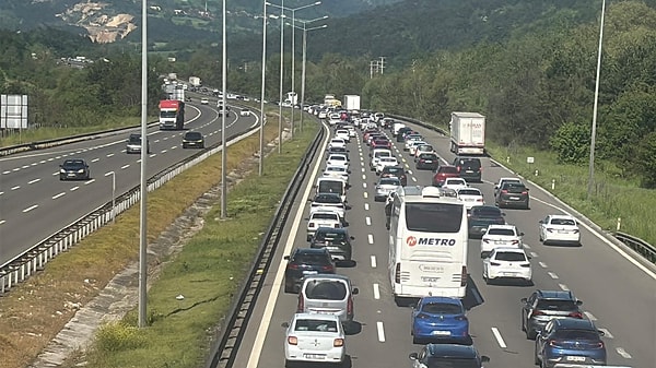 Trafik yoğunluğu ne zaman bitecek?