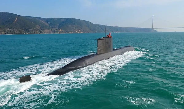 2. Adım: Reaktörün Tek Parça Halinde Kesilmesi
