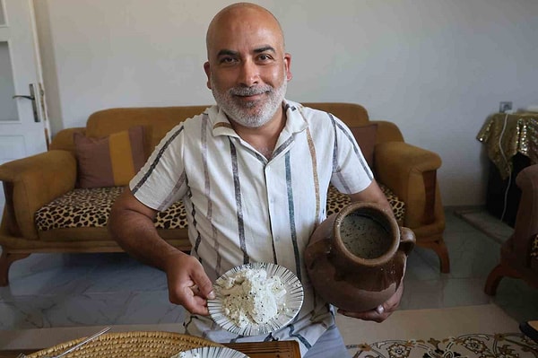 Hatay’da ortaya çıkan ilginç görüntüler ilk bakışta define arama sahnesini andırdı, ancak işin aslı çok daha farklıydı.