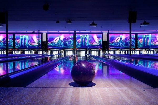 The Best Bowling Alleys in Istanbul's European Side: A District-Based Guide - 2026