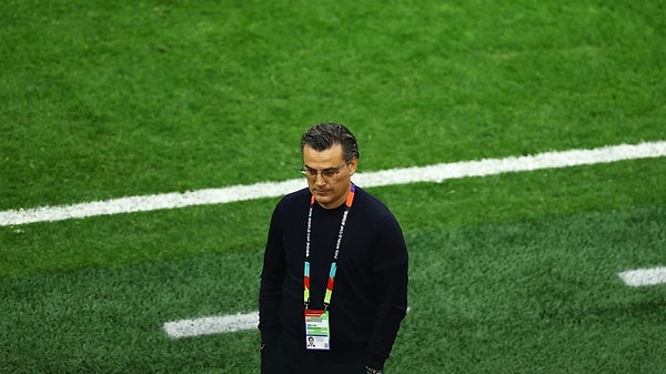 A Milli Futbol Takımı’nın İtalyan teknik direktörü Vincenzo Montella’nın, 2-0 biten Avustralya maçındaki tercihleri tartışılıyor.