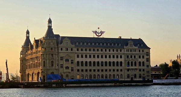 İstanbul’un mimari şaheserlerinden biri olan Haydarpaşa Garı’ndaki yıllardır süren çalışmalarda yeni bir eşik aşıldı.