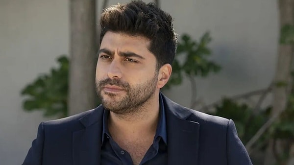 Following his departure from the cast of "Kızılcık Şerbeti", Doğukan Güngör has joined the ranks of Kanal D's drama series "Haysiyet". The countdown for his new show has officially begun.
