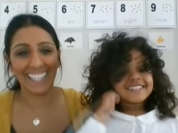 Aile, üstün zekalı çocuklarının normal bir çocukluk geçirmesini hedefliyor.
