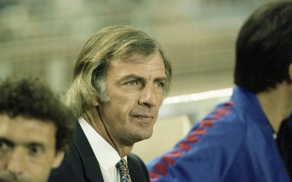 Menotti, darbecilerin hocası olmasına rağmen susmadı.