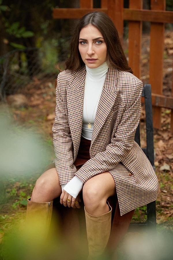 Hazar Motan has been added to the cast of the series "Others' Lives," which is expected to start filming in mid-July.